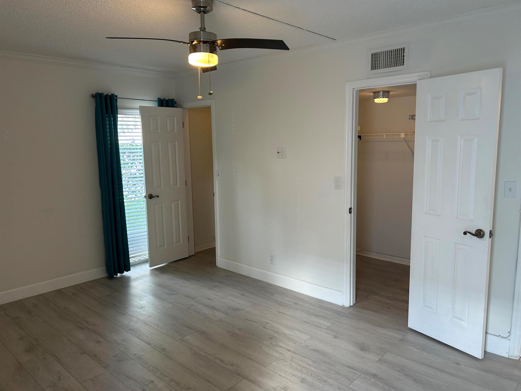 WOODHAVEN CONDO - Residential Lease