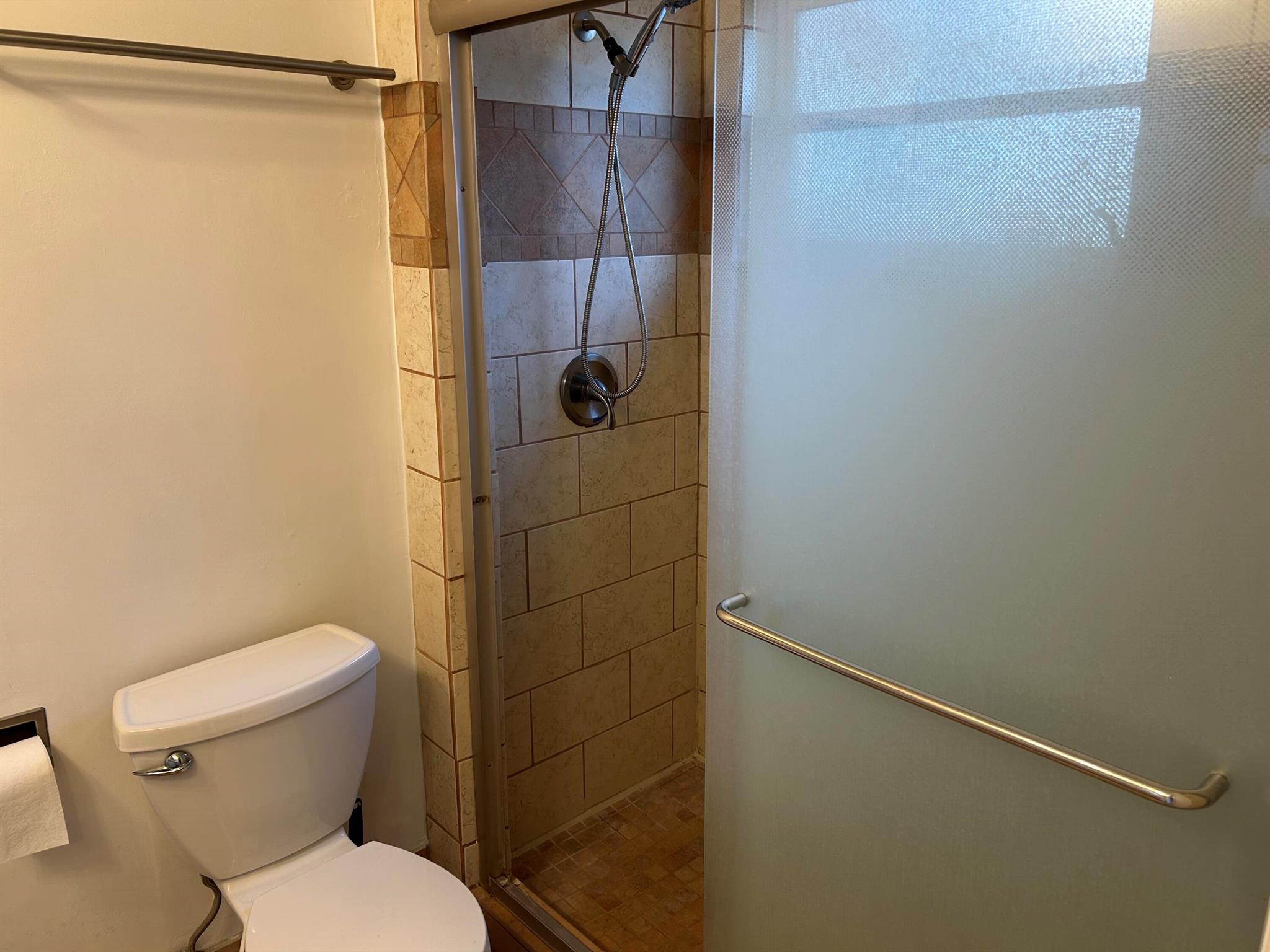 WOODHAVEN CONDO - Residential Lease