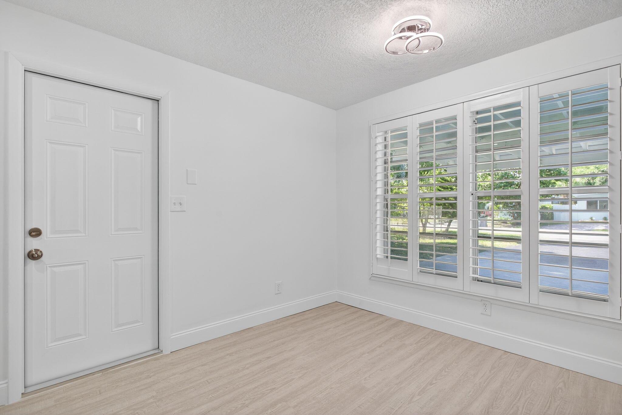 OCEAN WAY PARK - Residential