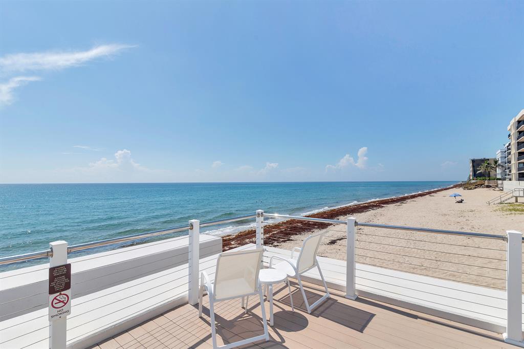 MAYFAIR HOUSE CONDO - Residential