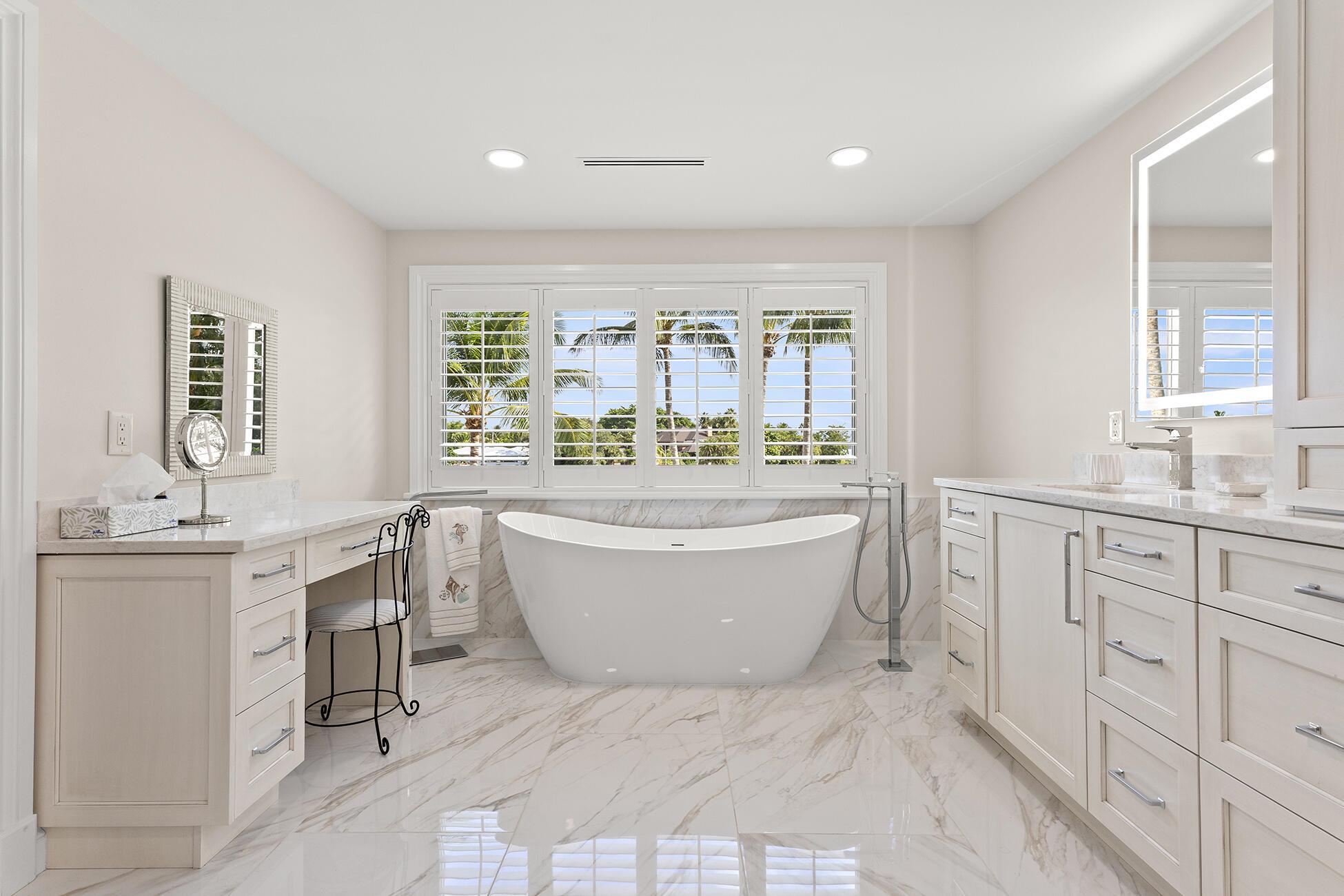 GOLDEN GATE - Residential