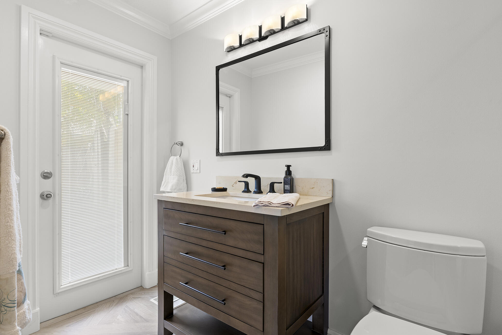 GOLDEN GATE - Residential