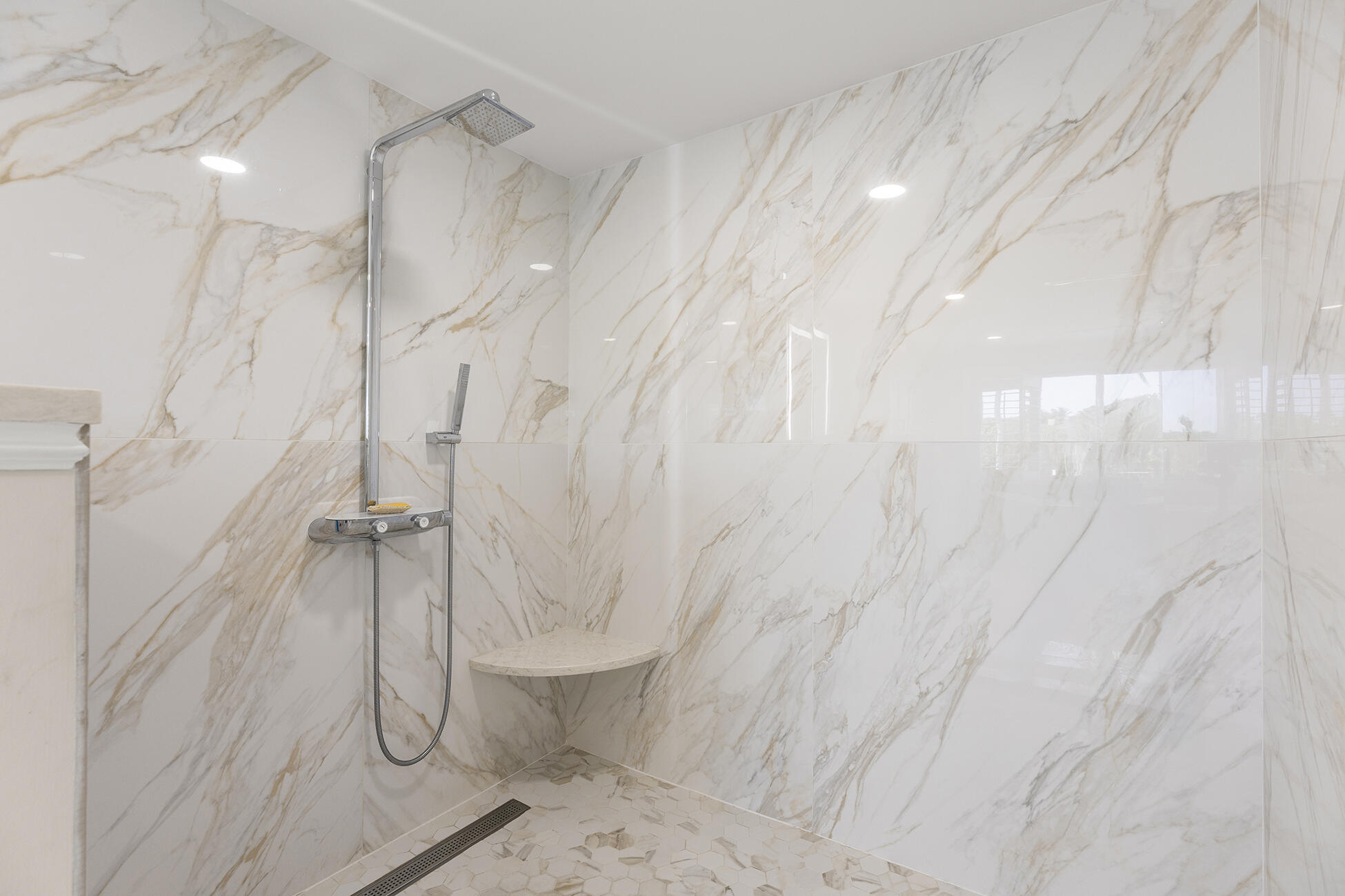 GOLDEN GATE - Residential