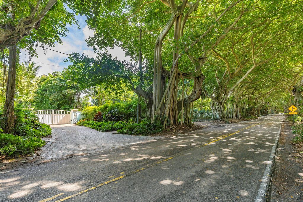 Photo of 2897 SE Saint Lucie Boulevard, Stuart, FL 34997 (MLS # R11129865)