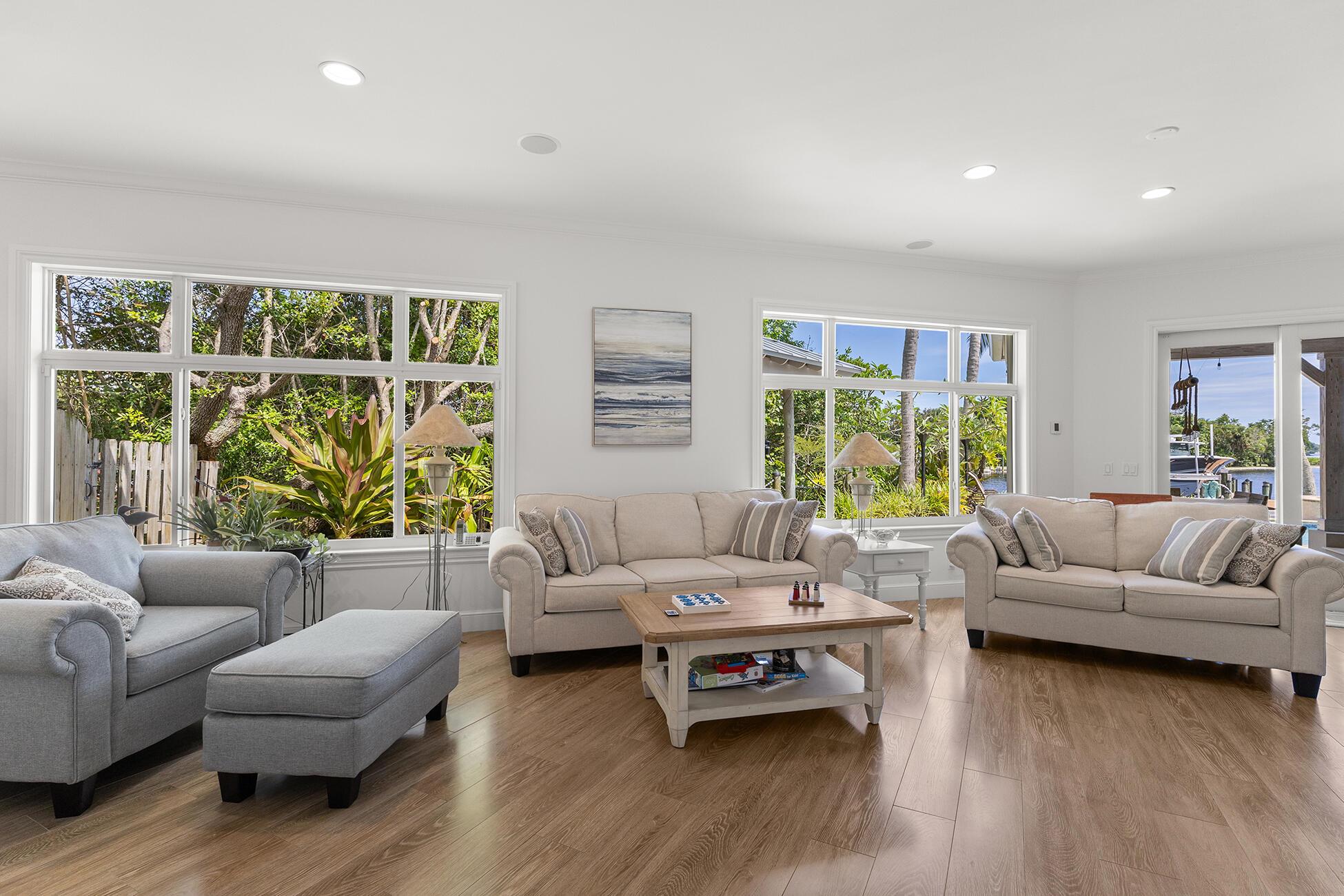 GOLDEN GATE - Residential