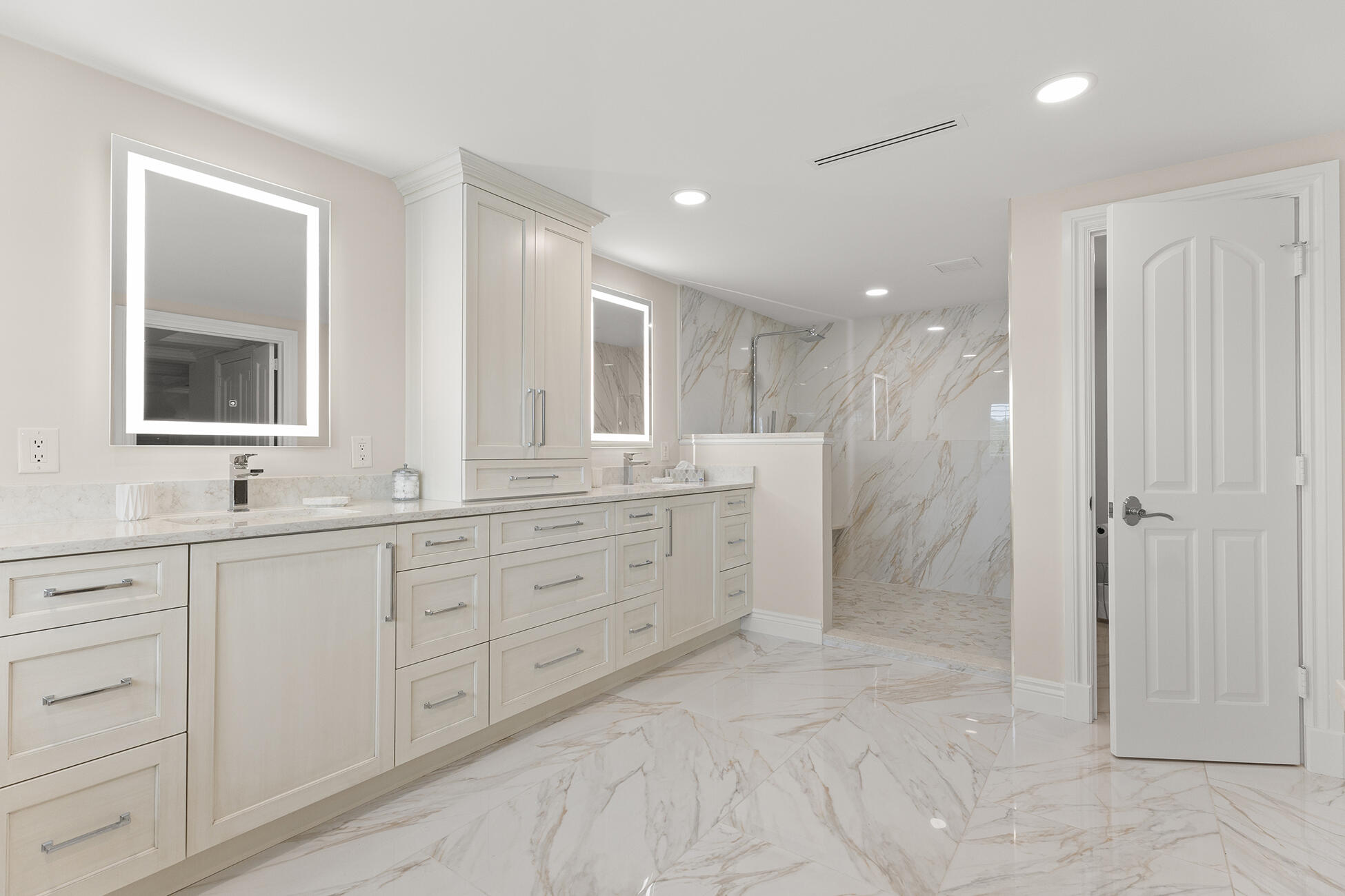 GOLDEN GATE - Residential