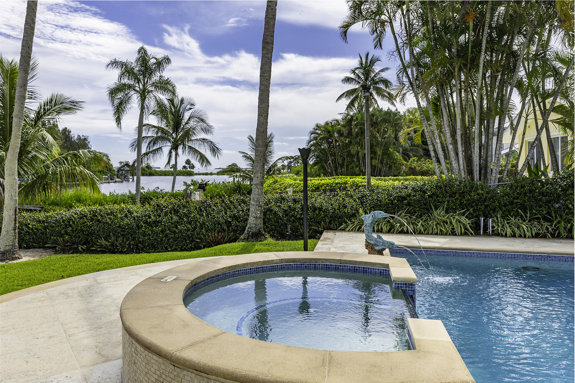 GOLDEN GATE - Residential