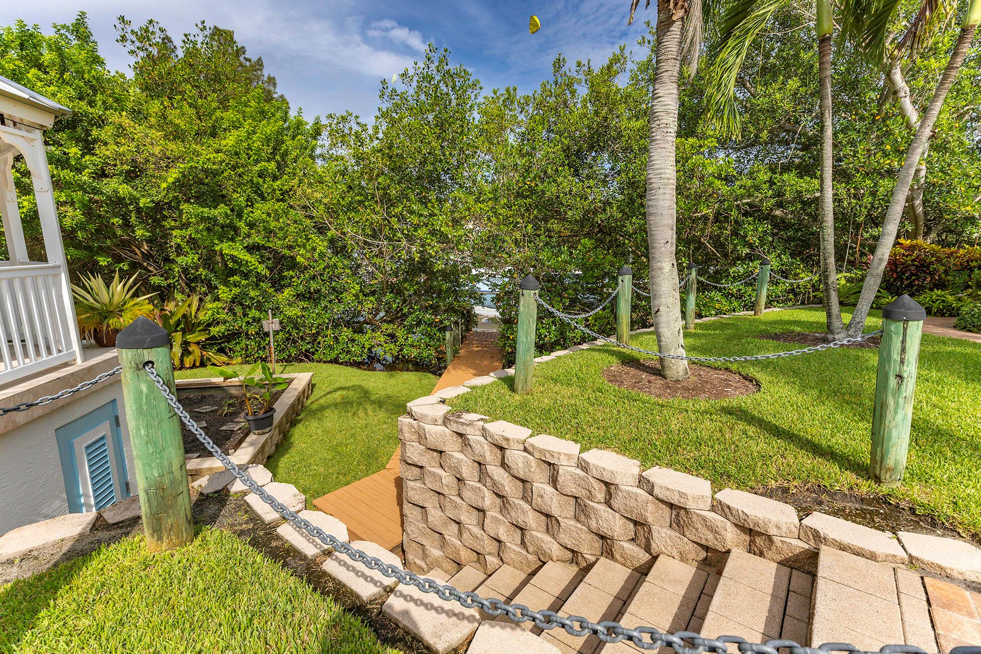 GOLDEN GATE - Residential