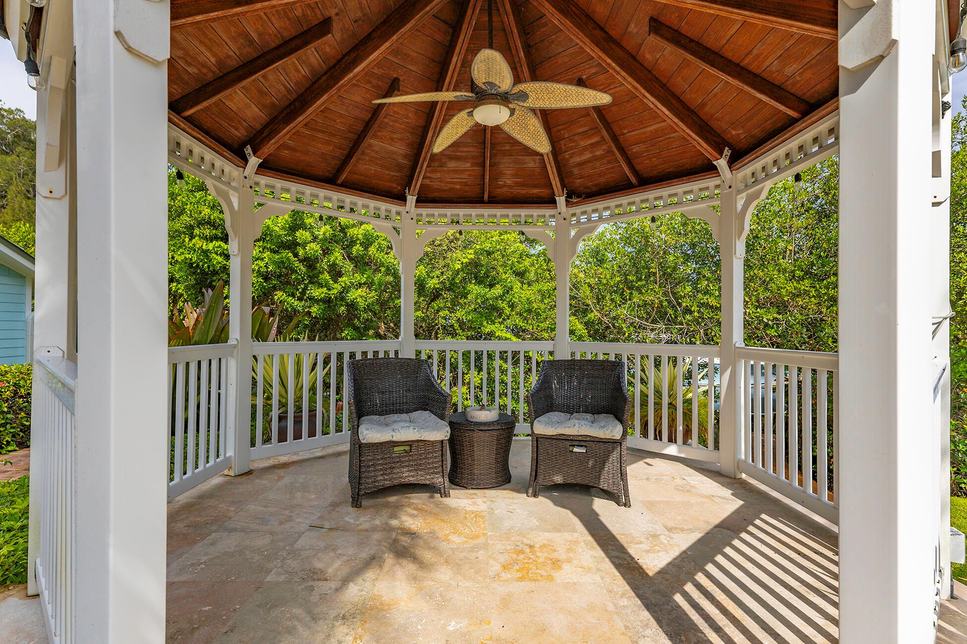 GOLDEN GATE - Residential