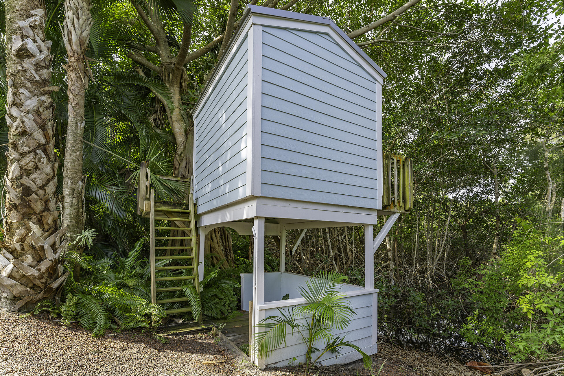 GOLDEN GATE - Residential