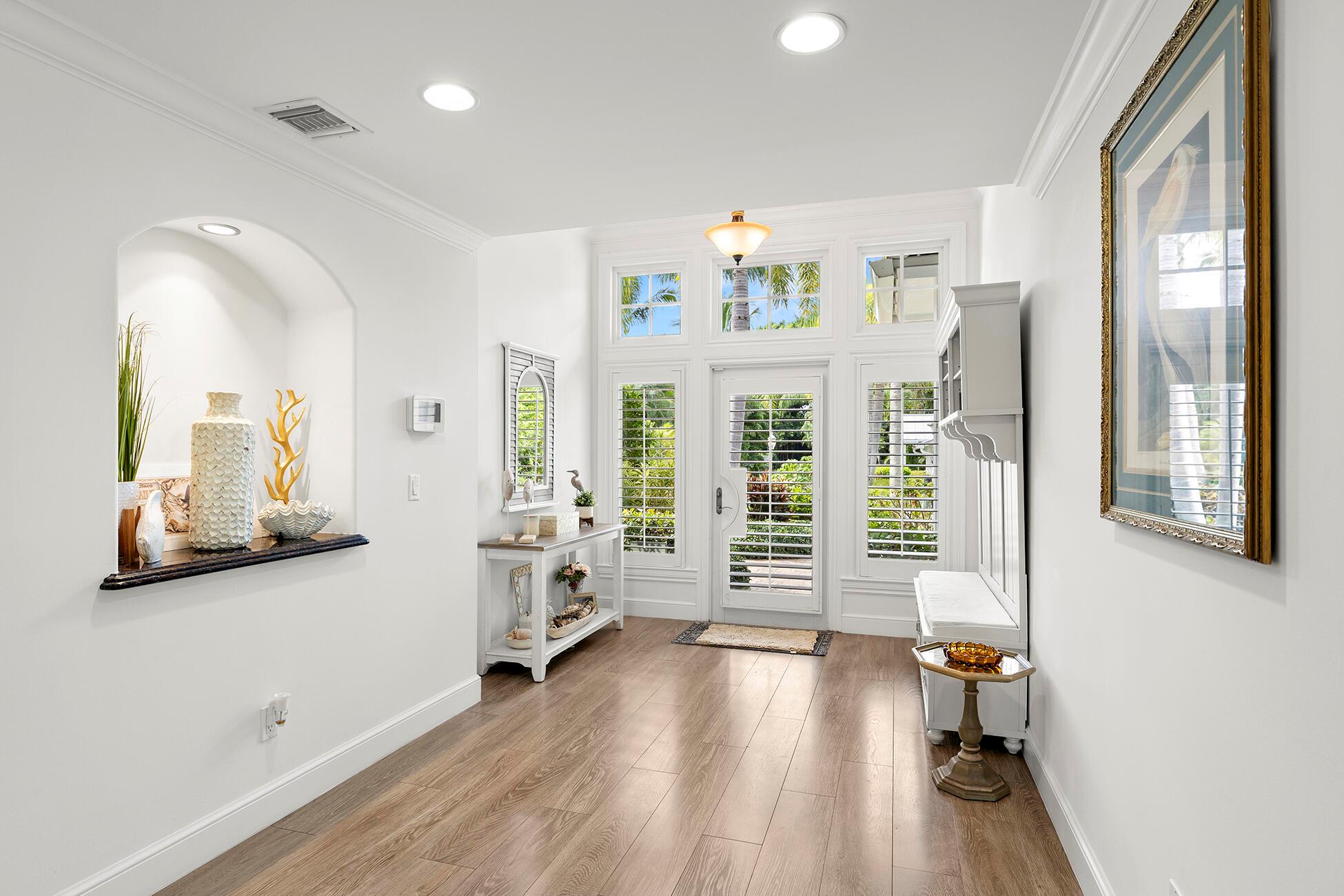 GOLDEN GATE - Residential