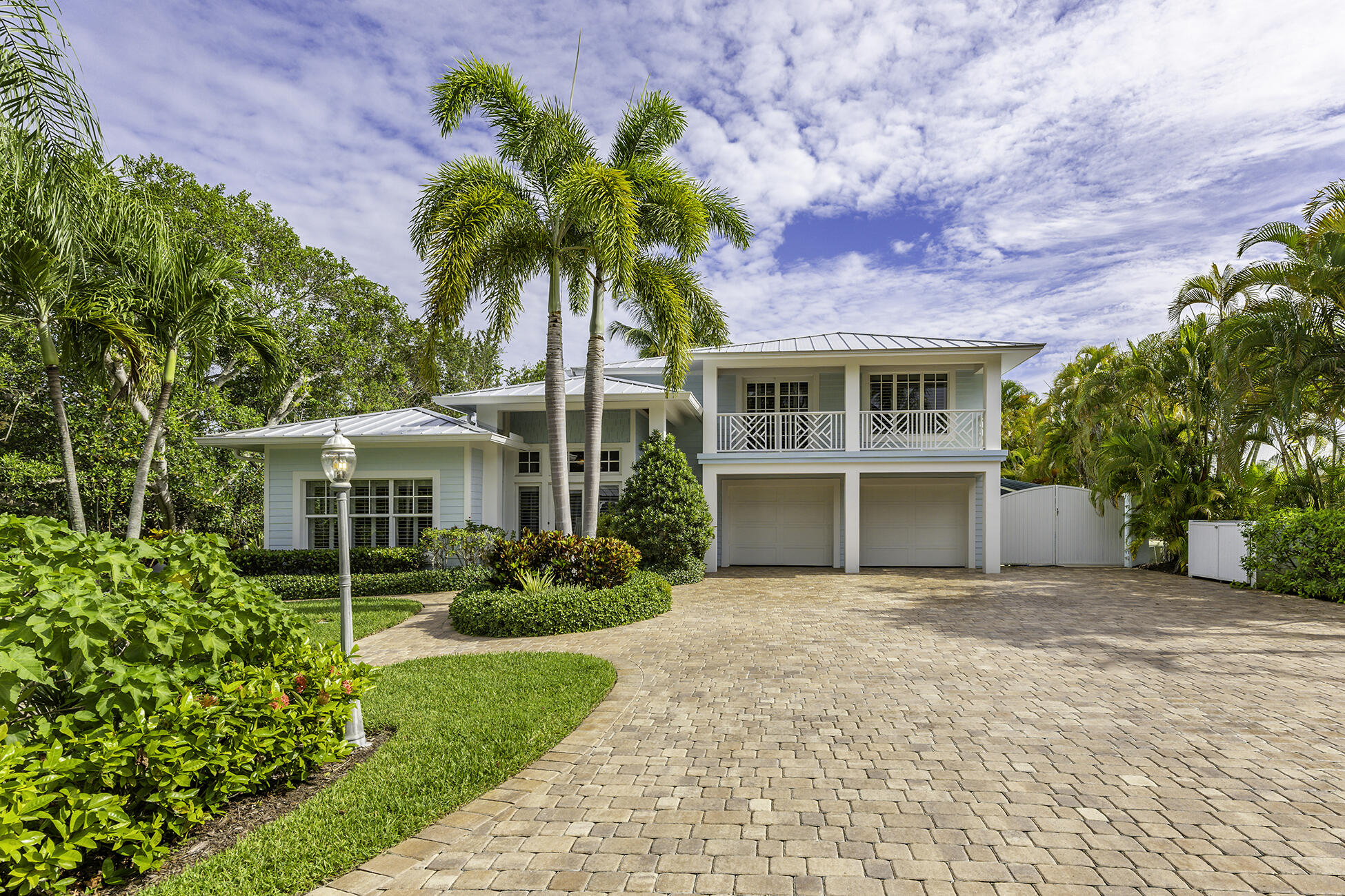 GOLDEN GATE - Residential