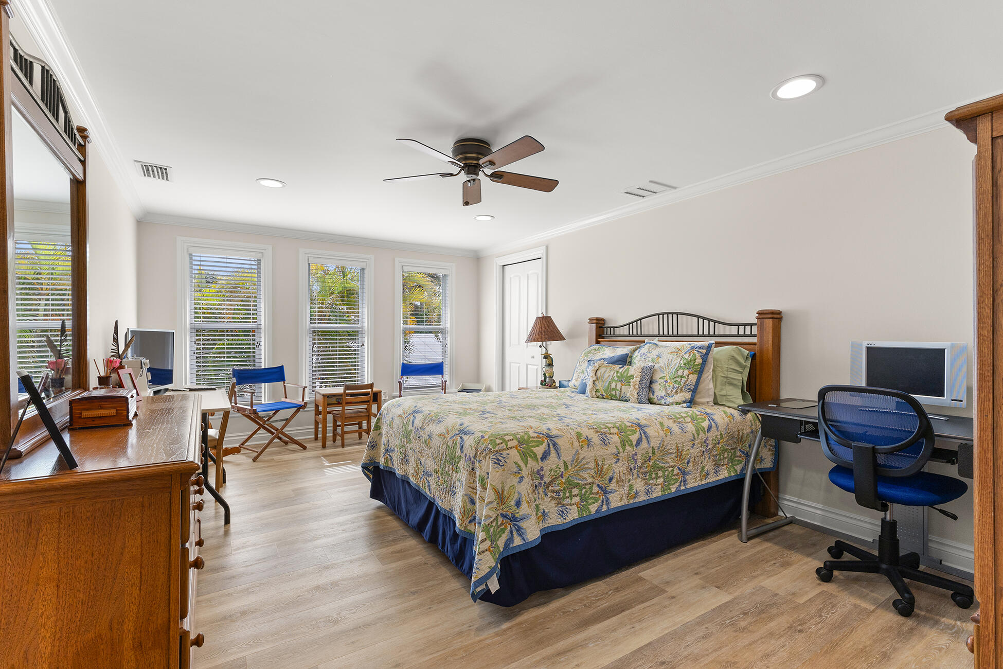 GOLDEN GATE - Residential