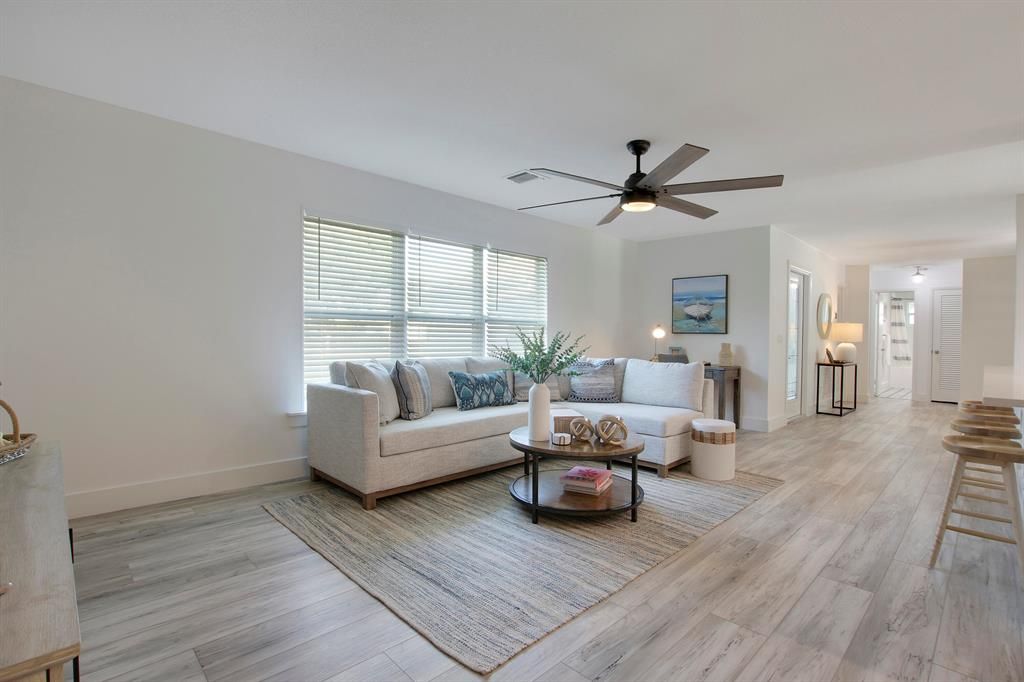 Photo of 11214 Monet Ridge Road, Palm Beach Gardens, FL 33410 (MLS # R10745037)