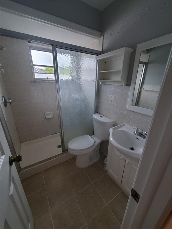 Coventry House 85-37 B - Residential Lease