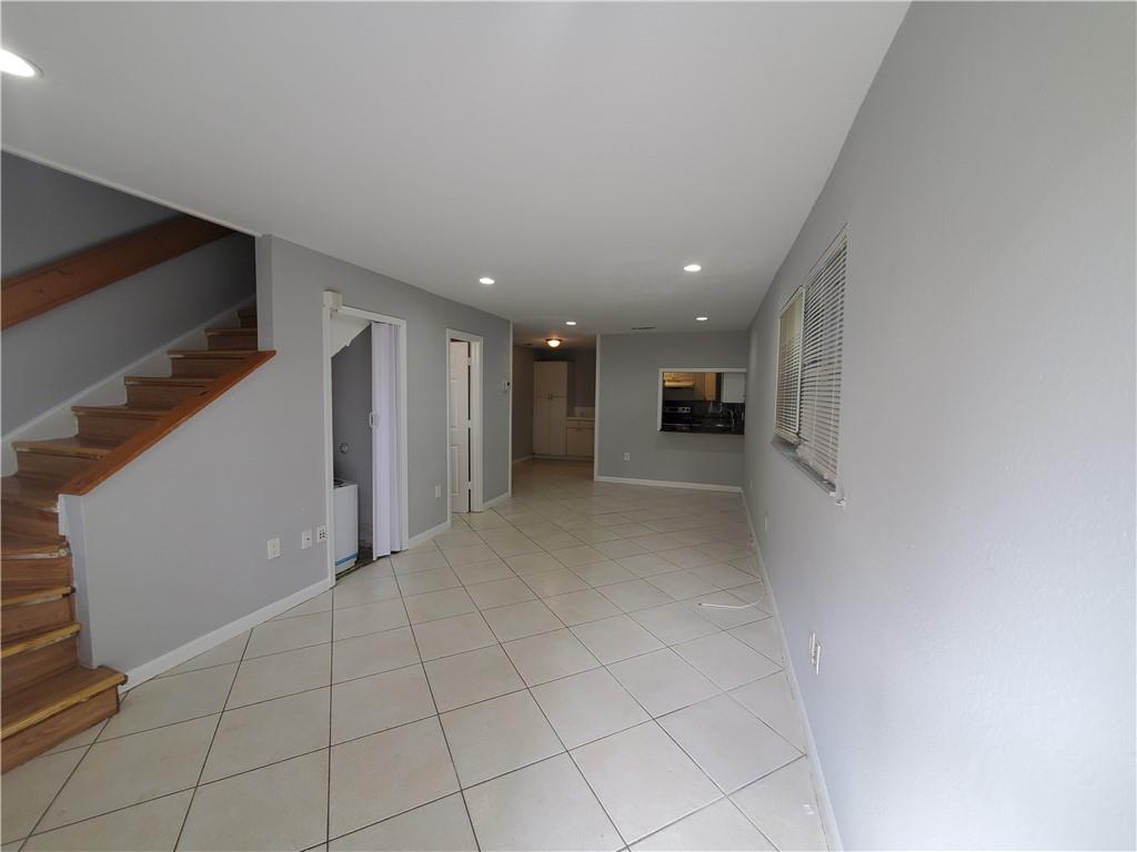 Coventry House 85-37 B - Residential Lease