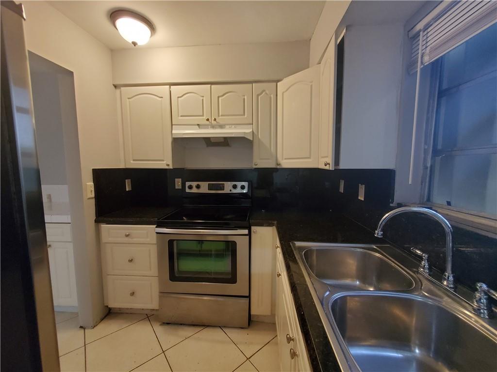 Coventry House 85-37 B - Residential Lease