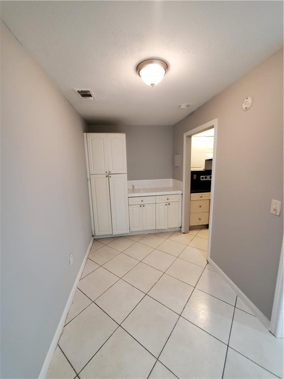 Coventry House 85-37 B - Residential Lease