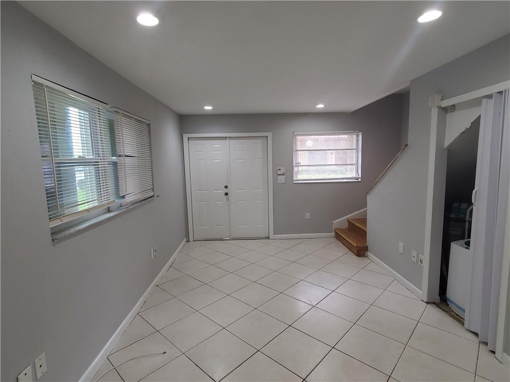 Coventry House 85-37 B - Residential Lease