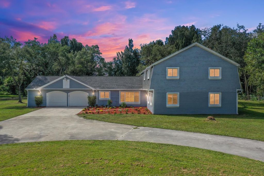 Photo of 151 Hartman Road, Fort Pierce, FL 34947 (MLS # R10930496)