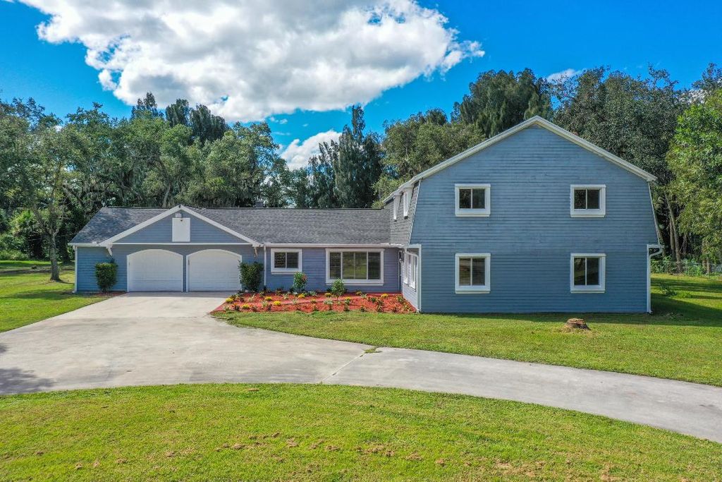 Photo of 151 Hartman Road, Fort Pierce, FL 34947 (MLS # R10930496)
