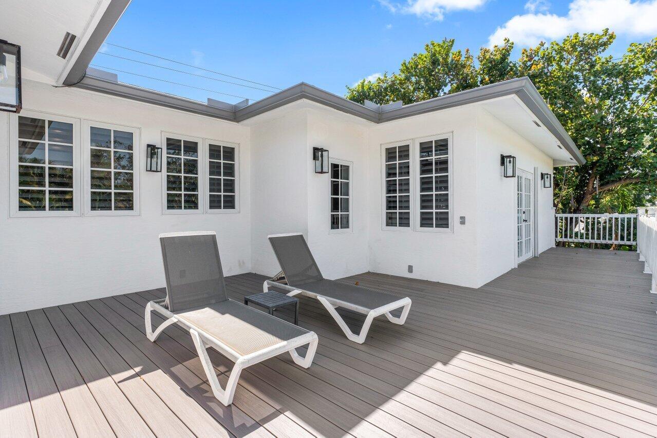 LAKEVIEW HGTS UNIT 1 DELR - Residential