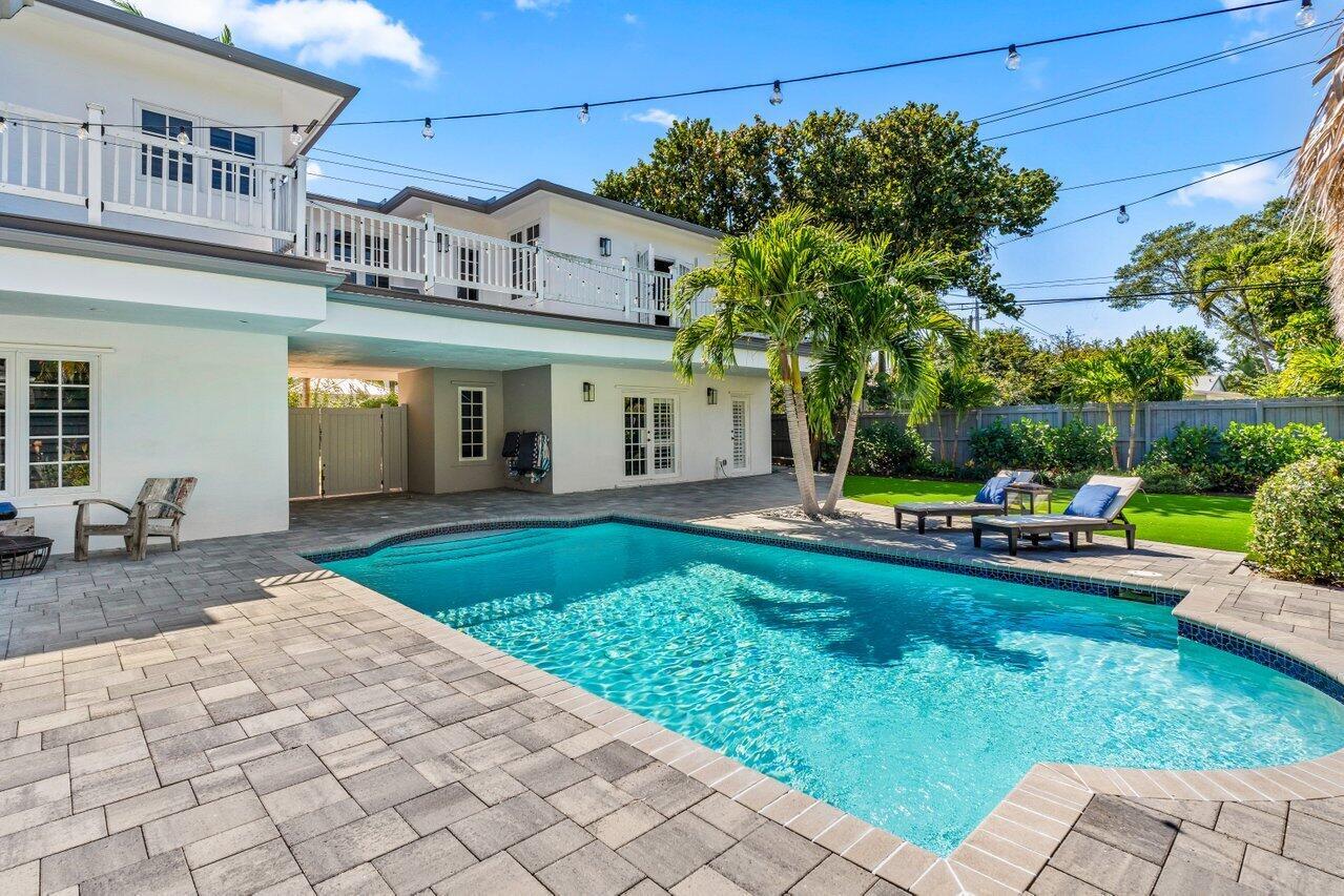 LAKEVIEW HGTS UNIT 1 DELR - Residential