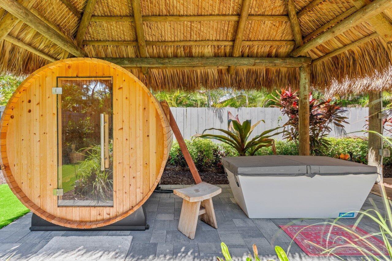 LAKEVIEW HGTS UNIT 1 DELR - Residential