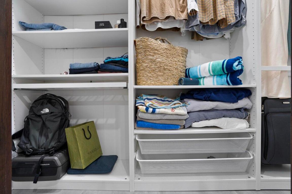 ARLEN HOUSE EAST CONDO - Residential