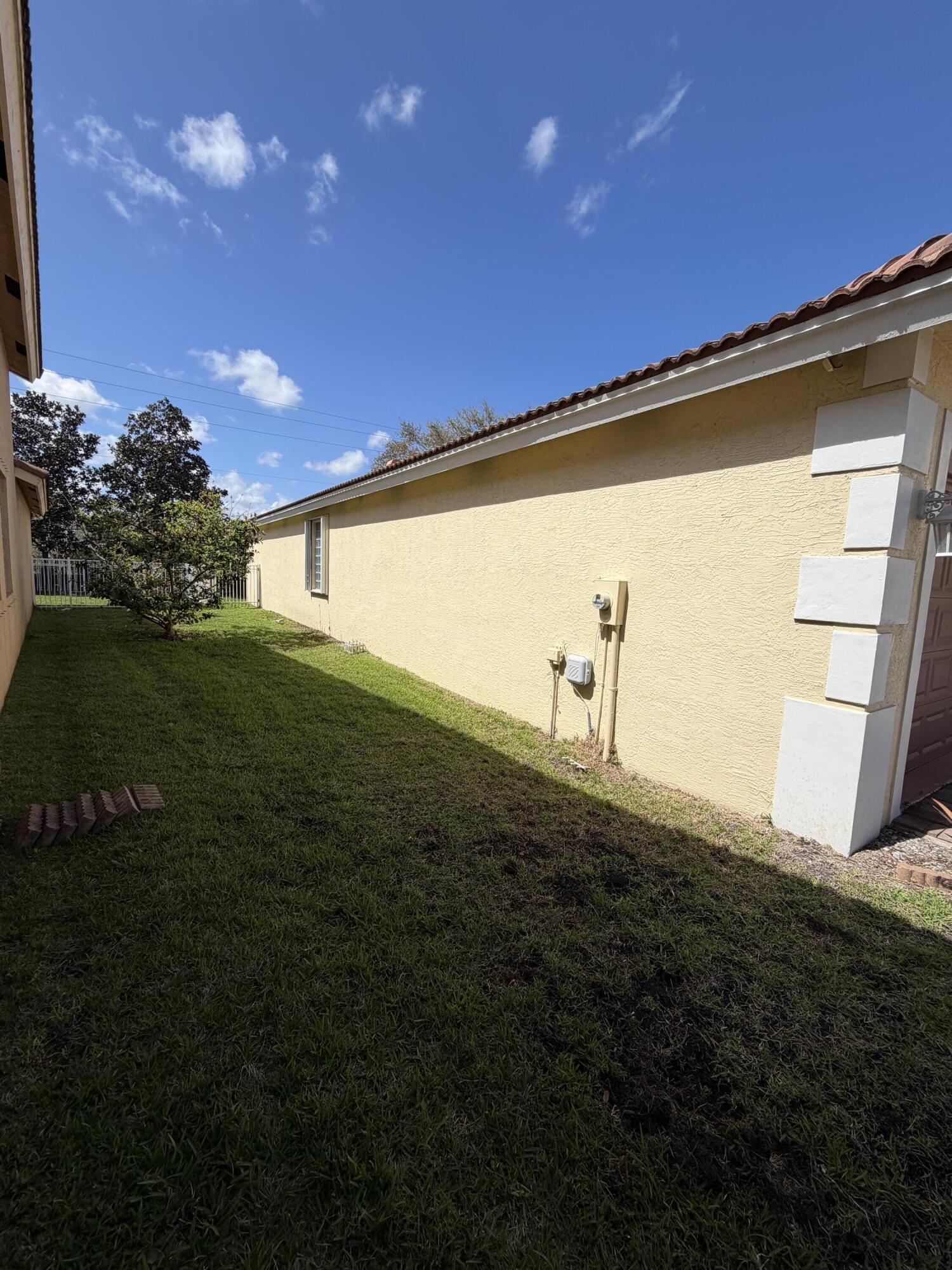 MARTINS CROSSING - Residential Lease