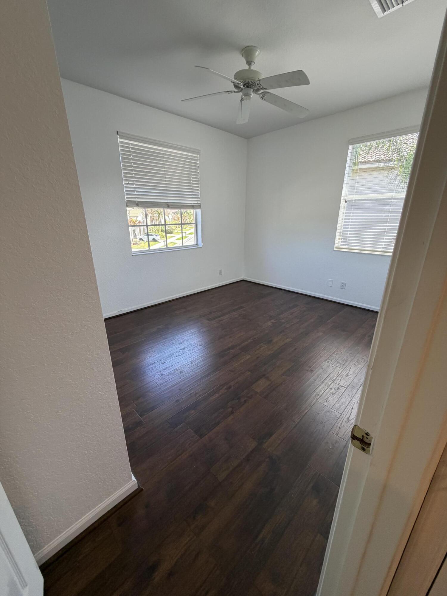 MARTINS CROSSING - Residential Lease