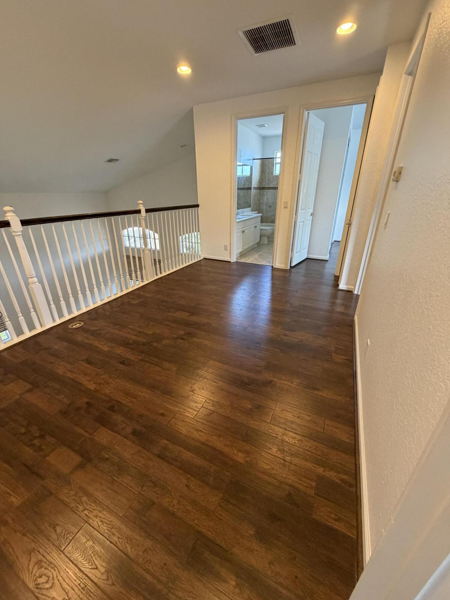 MARTINS CROSSING - Residential Lease