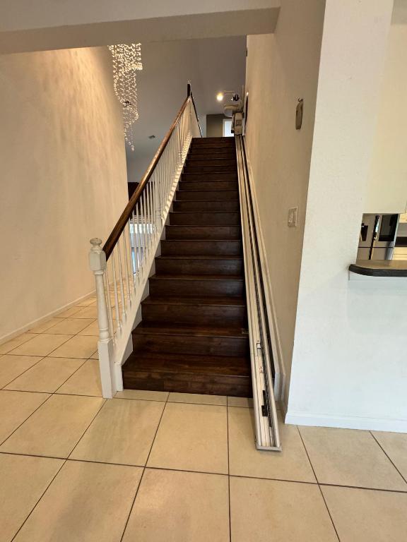 MARTINS CROSSING - Residential Lease