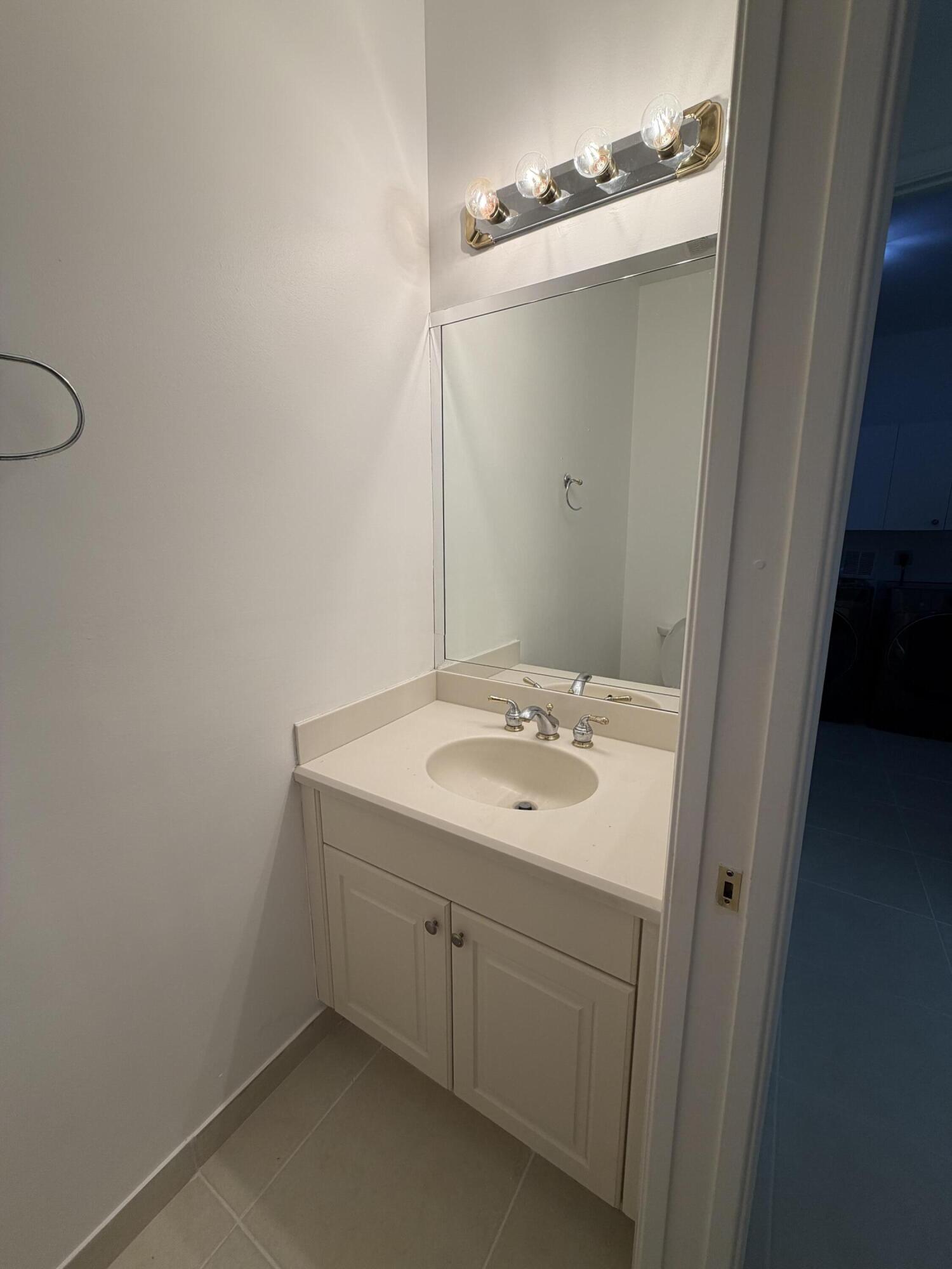 MARTINS CROSSING - Residential Lease