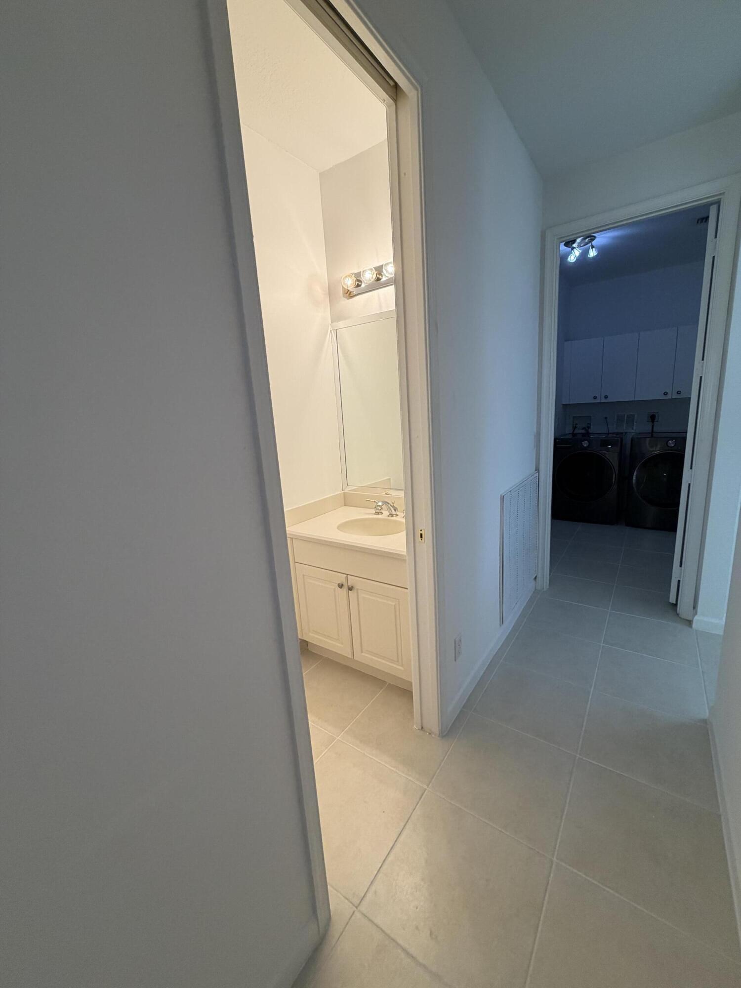 MARTINS CROSSING - Residential Lease