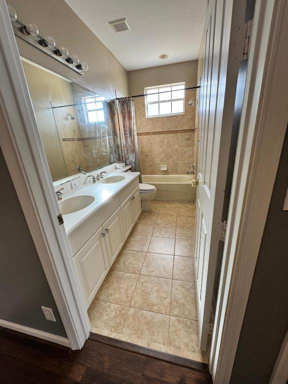 MARTINS CROSSING - Residential Lease