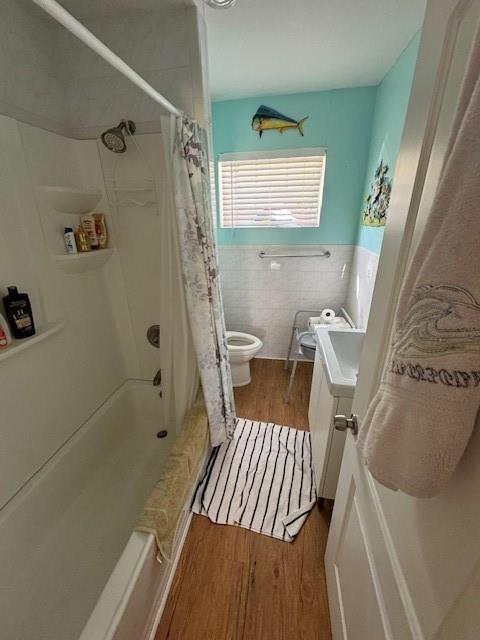 Hollywood Park 4-19 B - Residential Income