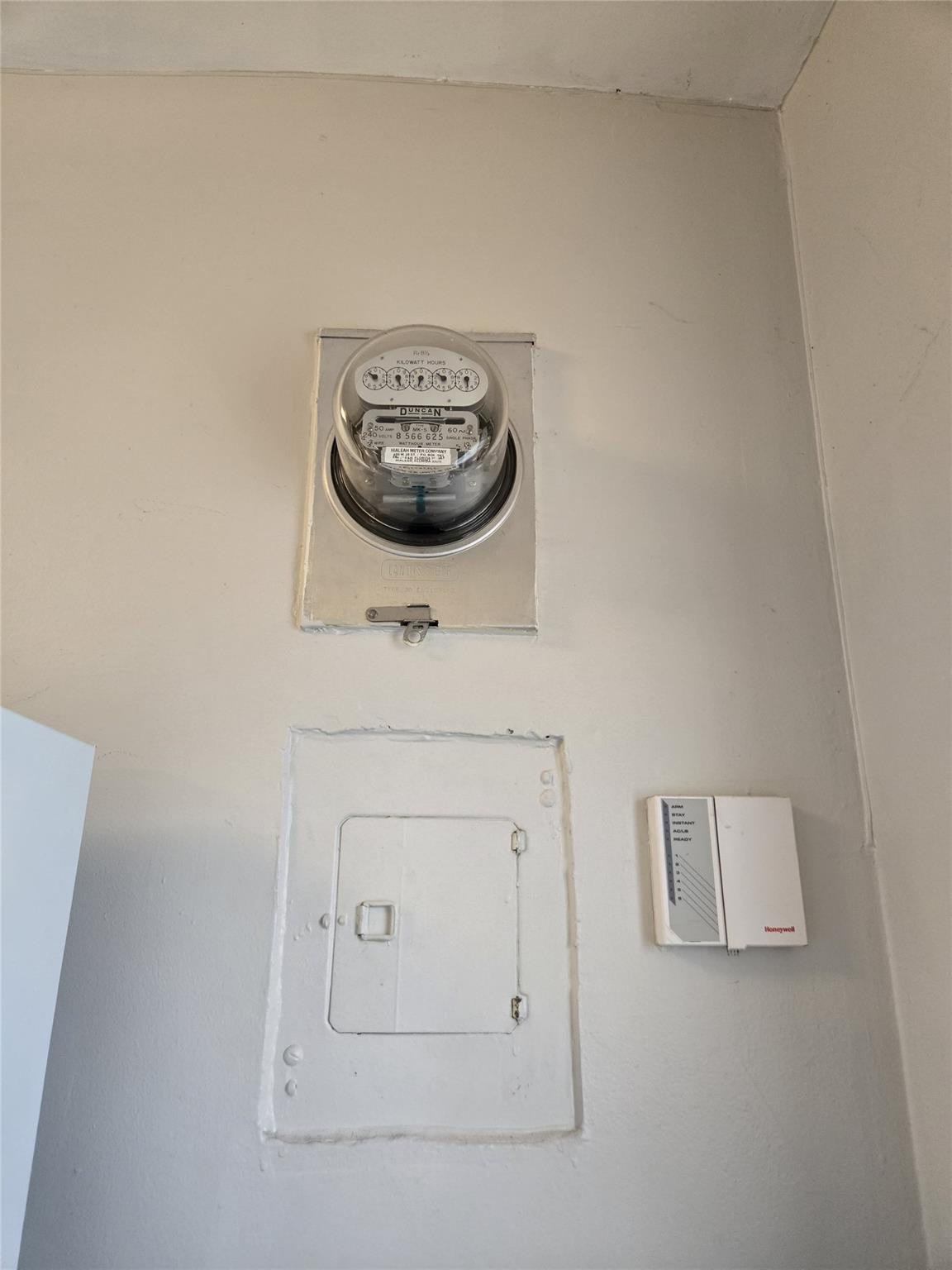 Hollywood Park 4-19 B - Residential Income