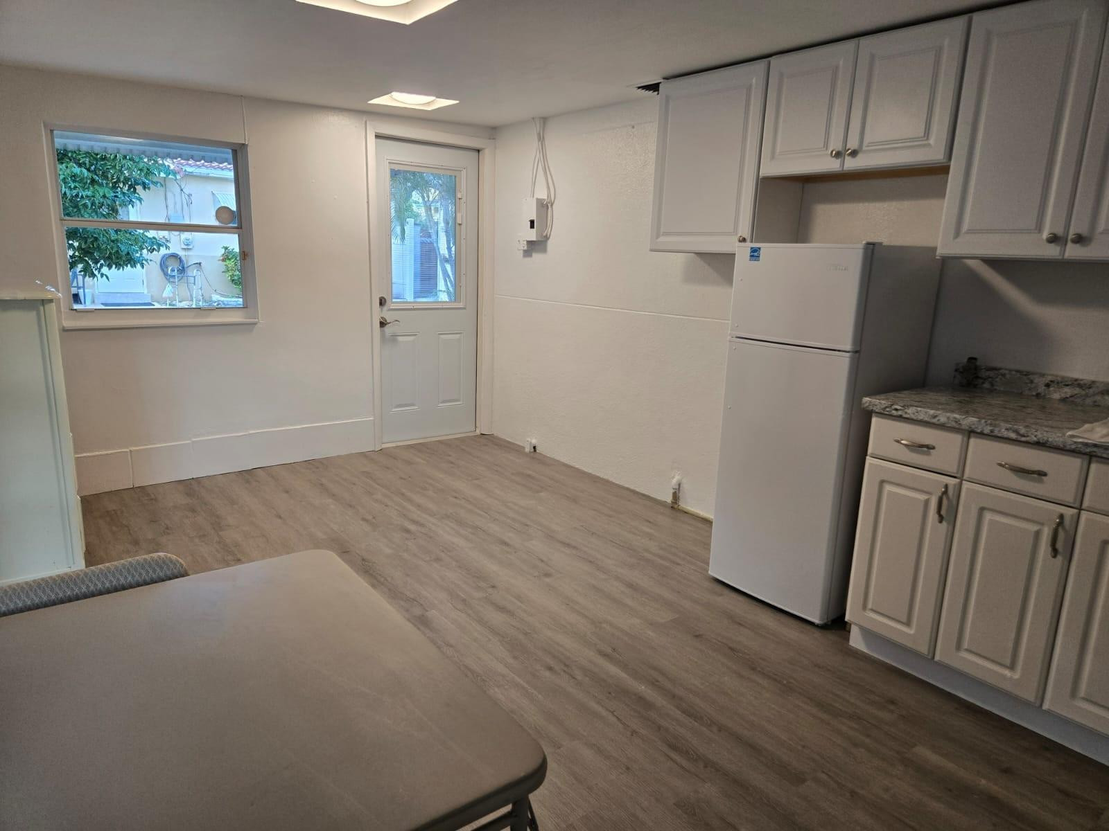 Hollywood Park 4-19 B - Residential Income