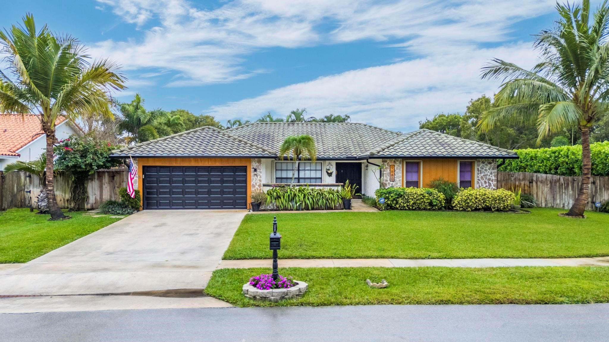 JACARANDA LAKES SECTION N - Residential