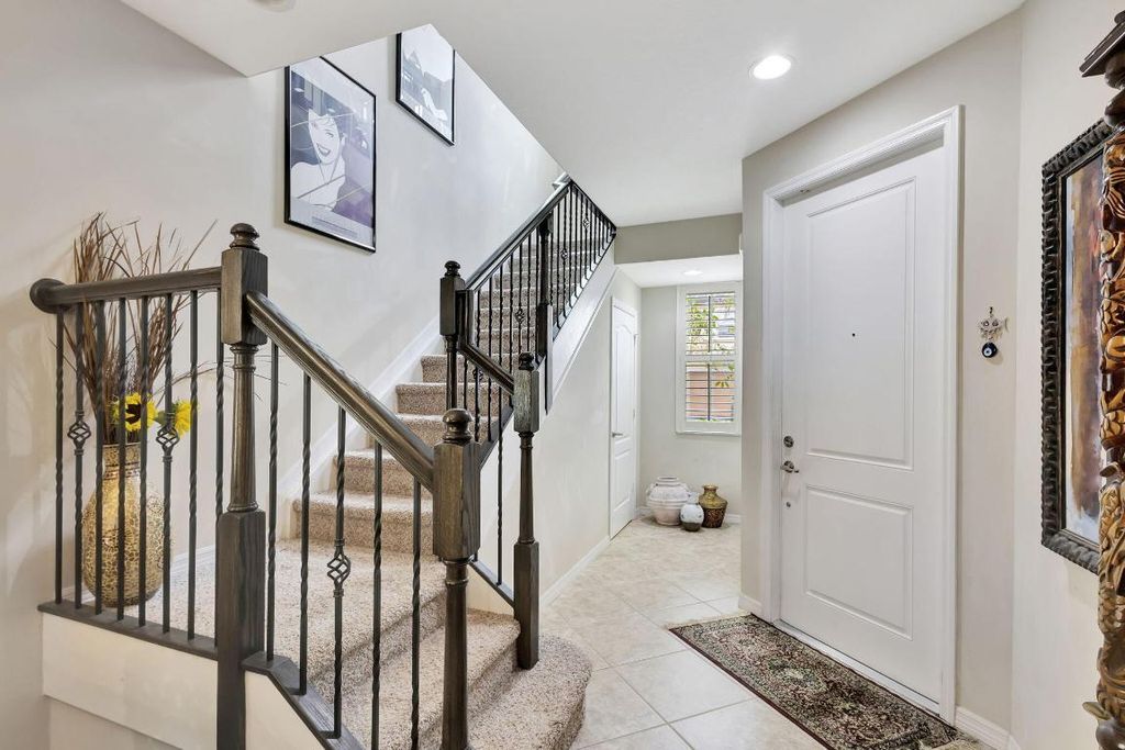 Photo of 4655 Mediterranean Circle, Palm Beach Gardens, FL 33418 (MLS # R10977915)