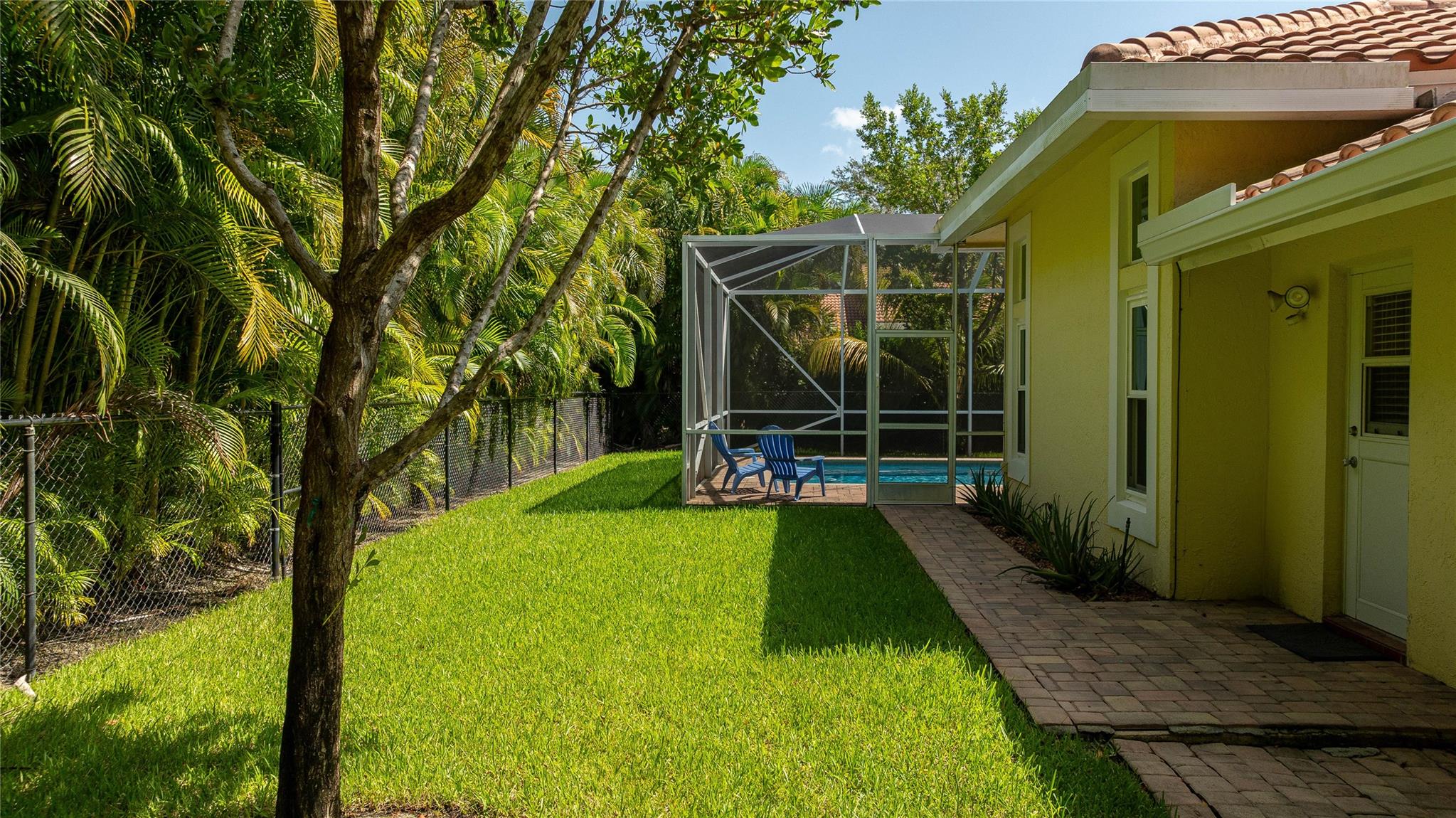 THE LANDINGS OF PARKLAND - Residential