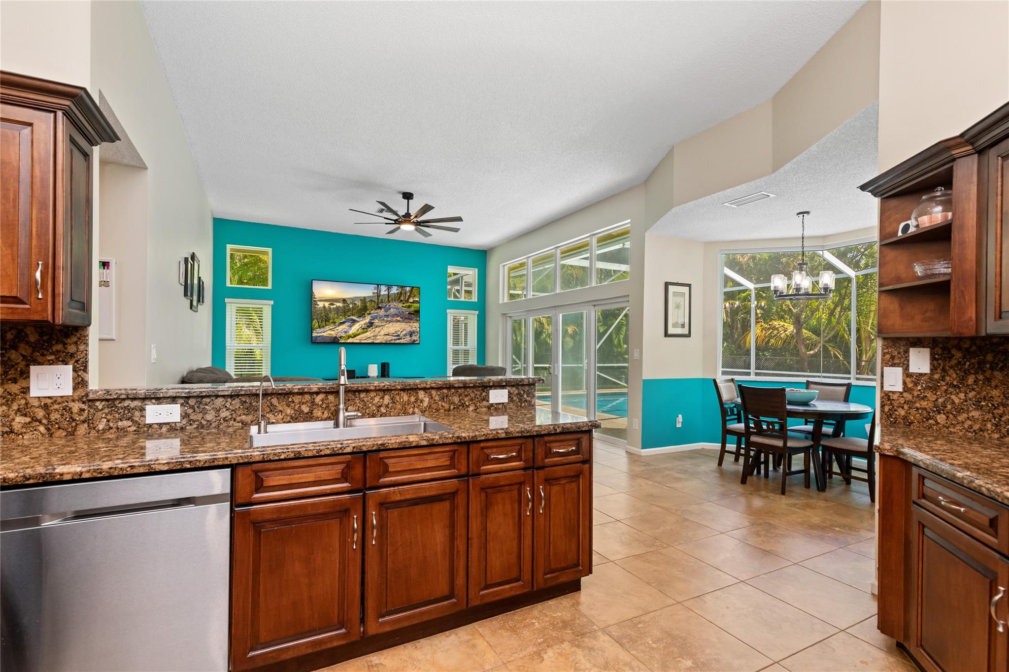 THE LANDINGS OF PARKLAND - Residential