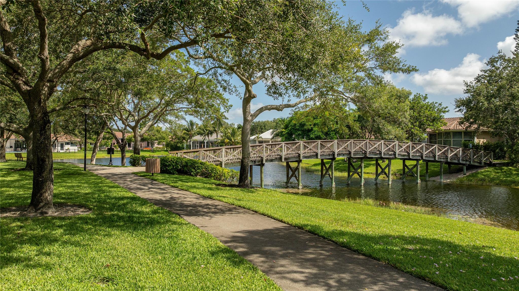 THE LANDINGS OF PARKLAND - Residential