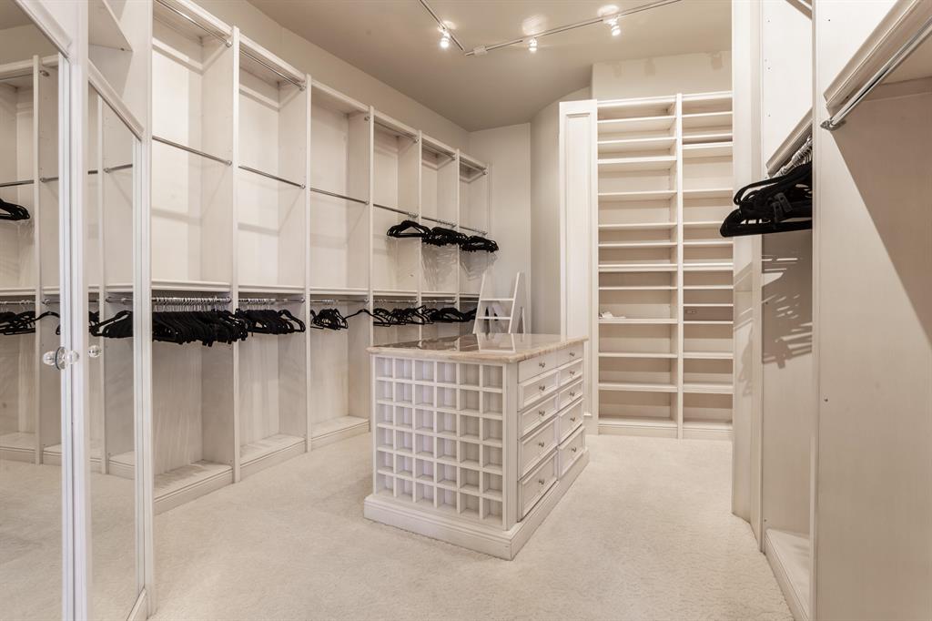 TROPIC ISLE 3RD SEC - Residential