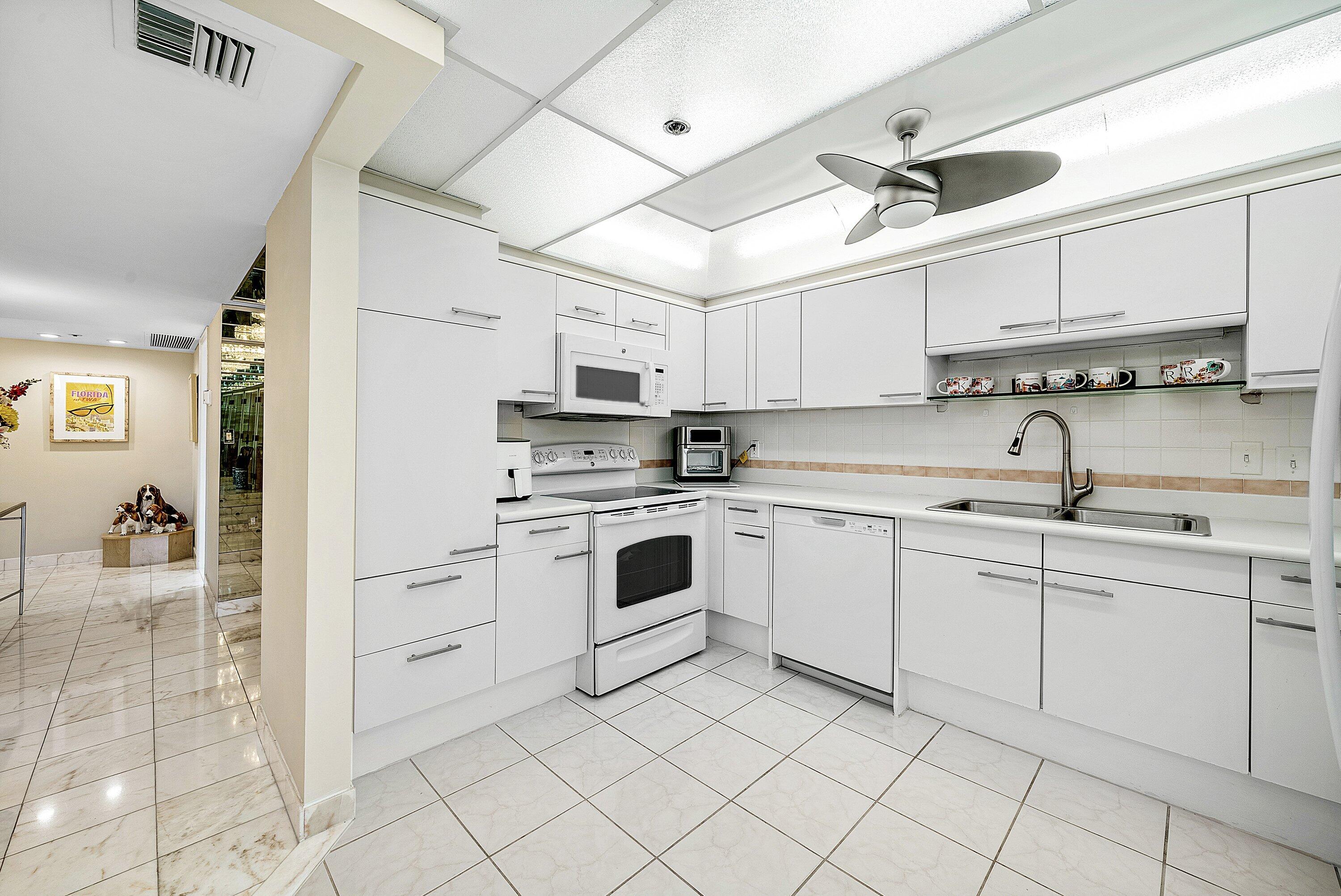 CASUARINA CONDO - Residential