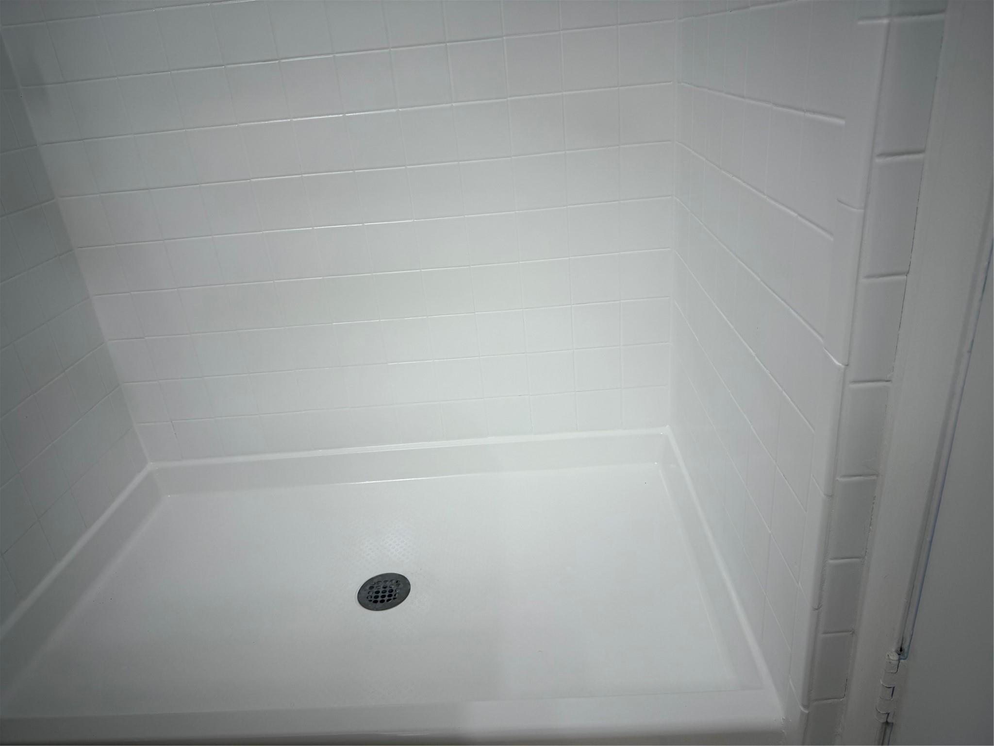 Winding Lake Two At Welle - Residential Lease