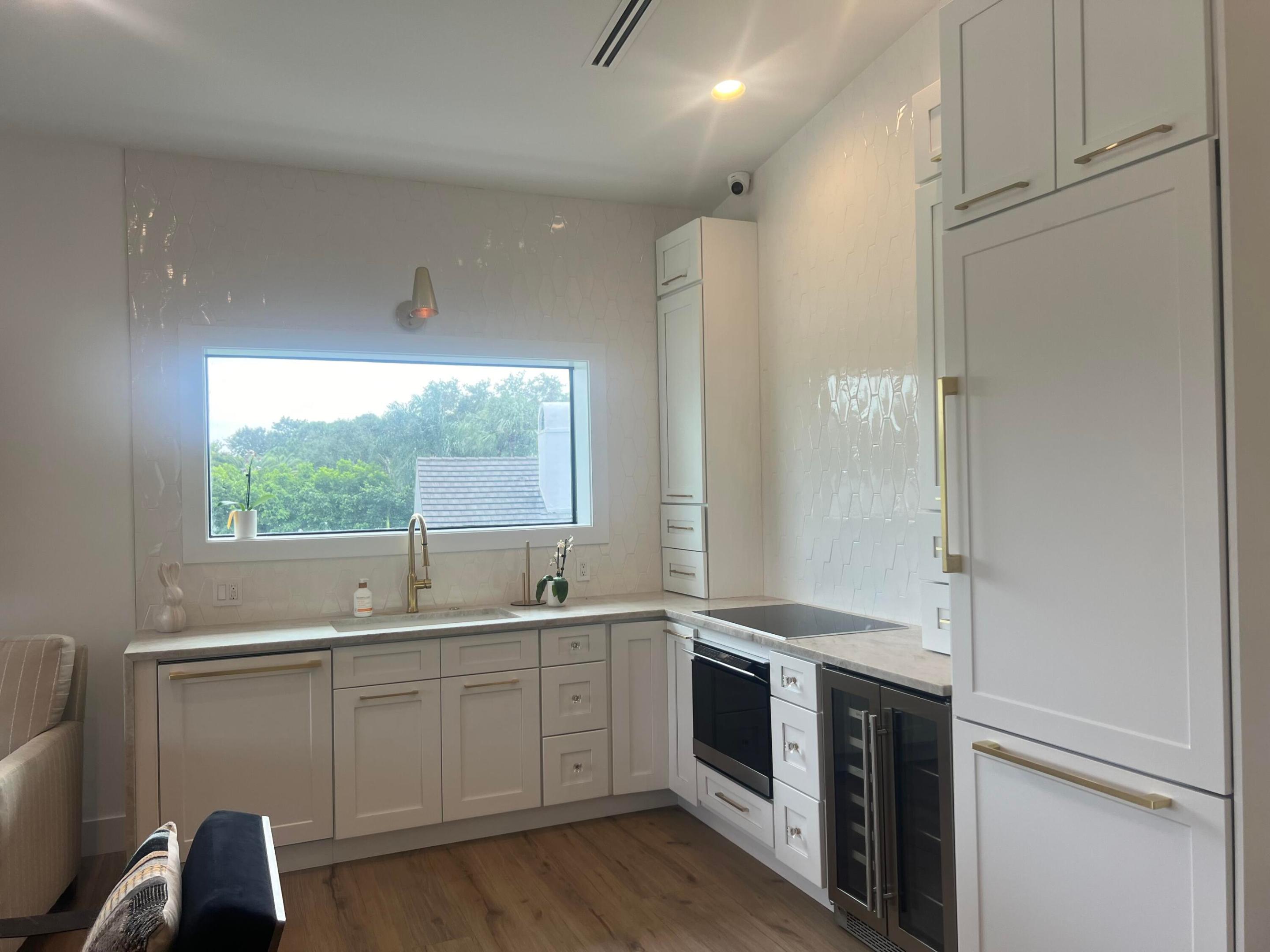 14322 Draft Horse Lane Barn Studio