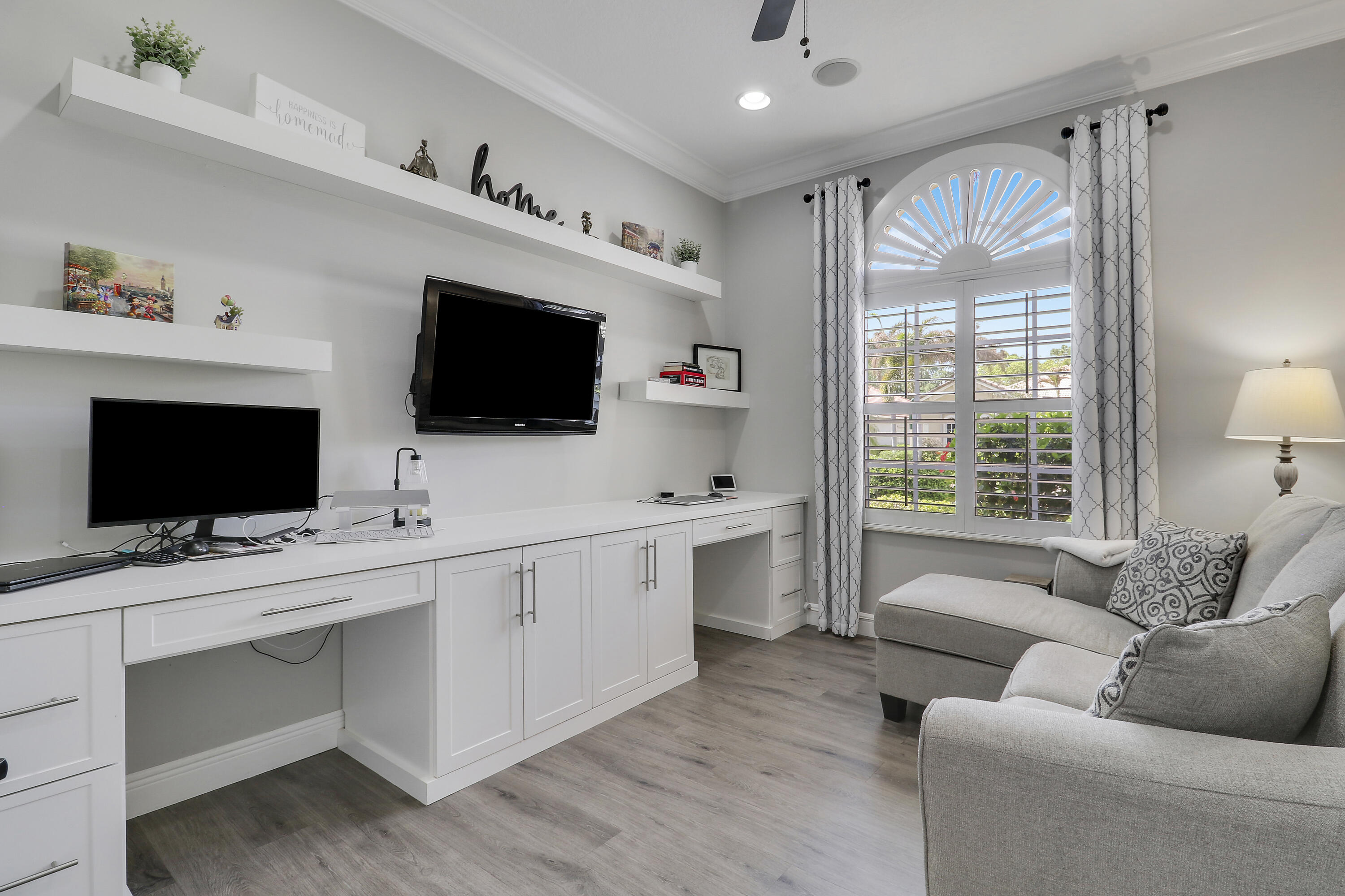 TOMPSON POINT PUD AT PGA VILLAGE - Residential