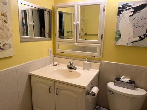 Tiny photo for 300 WINDSOR M #M, West Palm Beach, FL 33417 (MLS # B26089475)